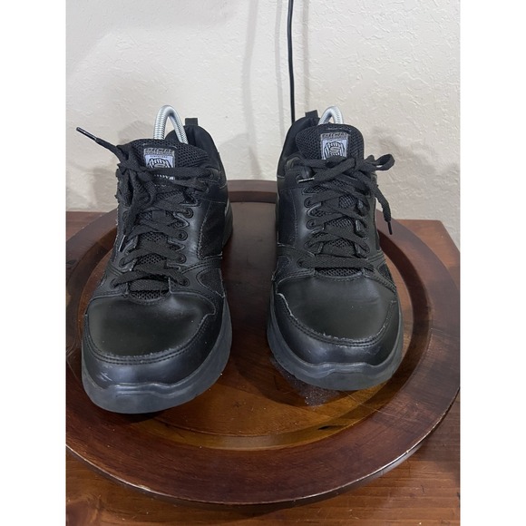 Sketchers Slip Resistant Relaxed Memory Foam Work Shoes Size 10.5 Black Sneakers